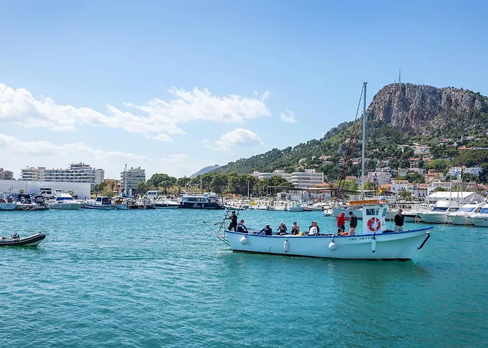 Hotel & Diving Les Illes